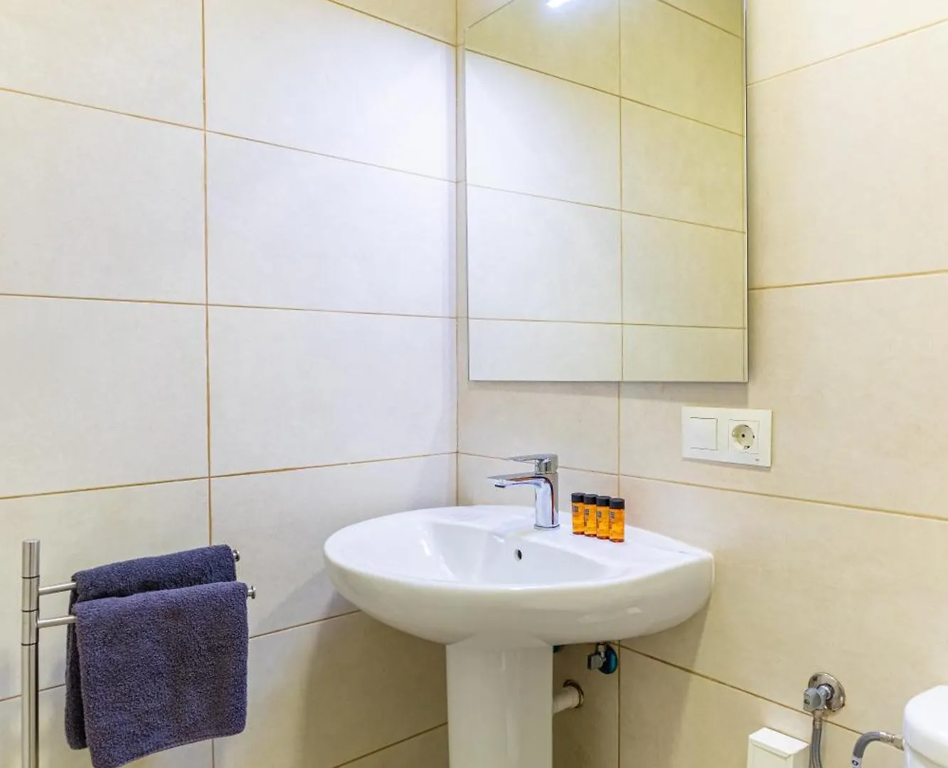 Trendyhomes City Center Almeria Apartment